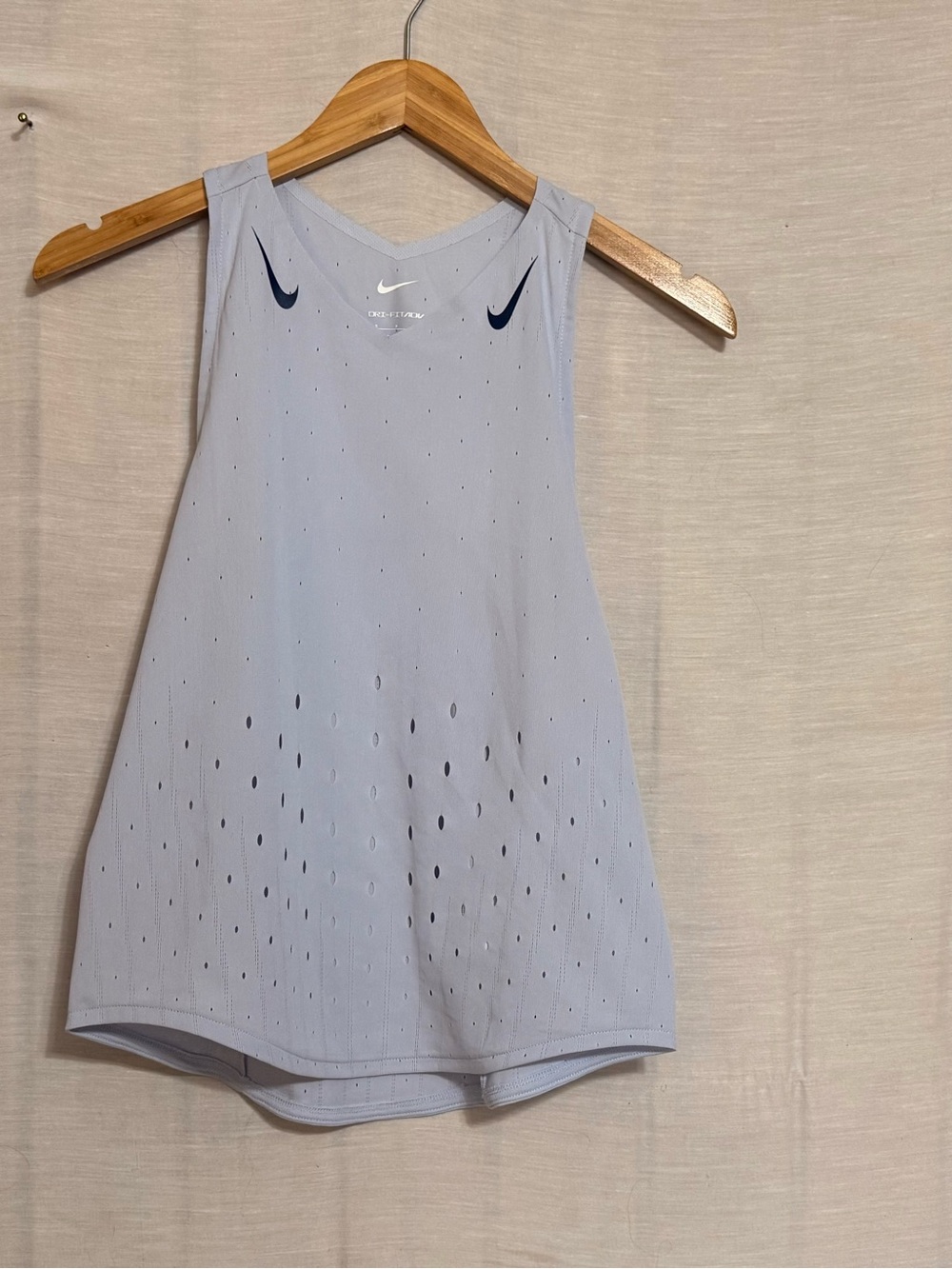 Nike Dri-FIT ADV Perforated Running Tank S NWT